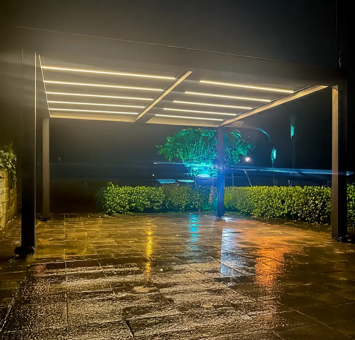 Sunspace Newcastle Louvered Pergola System