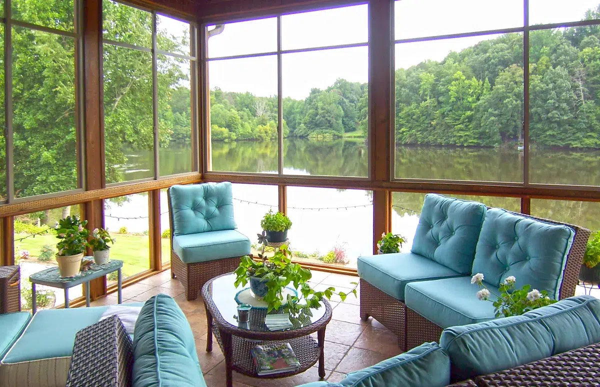 Sunspace Newcastle Weathermaster™ Windows