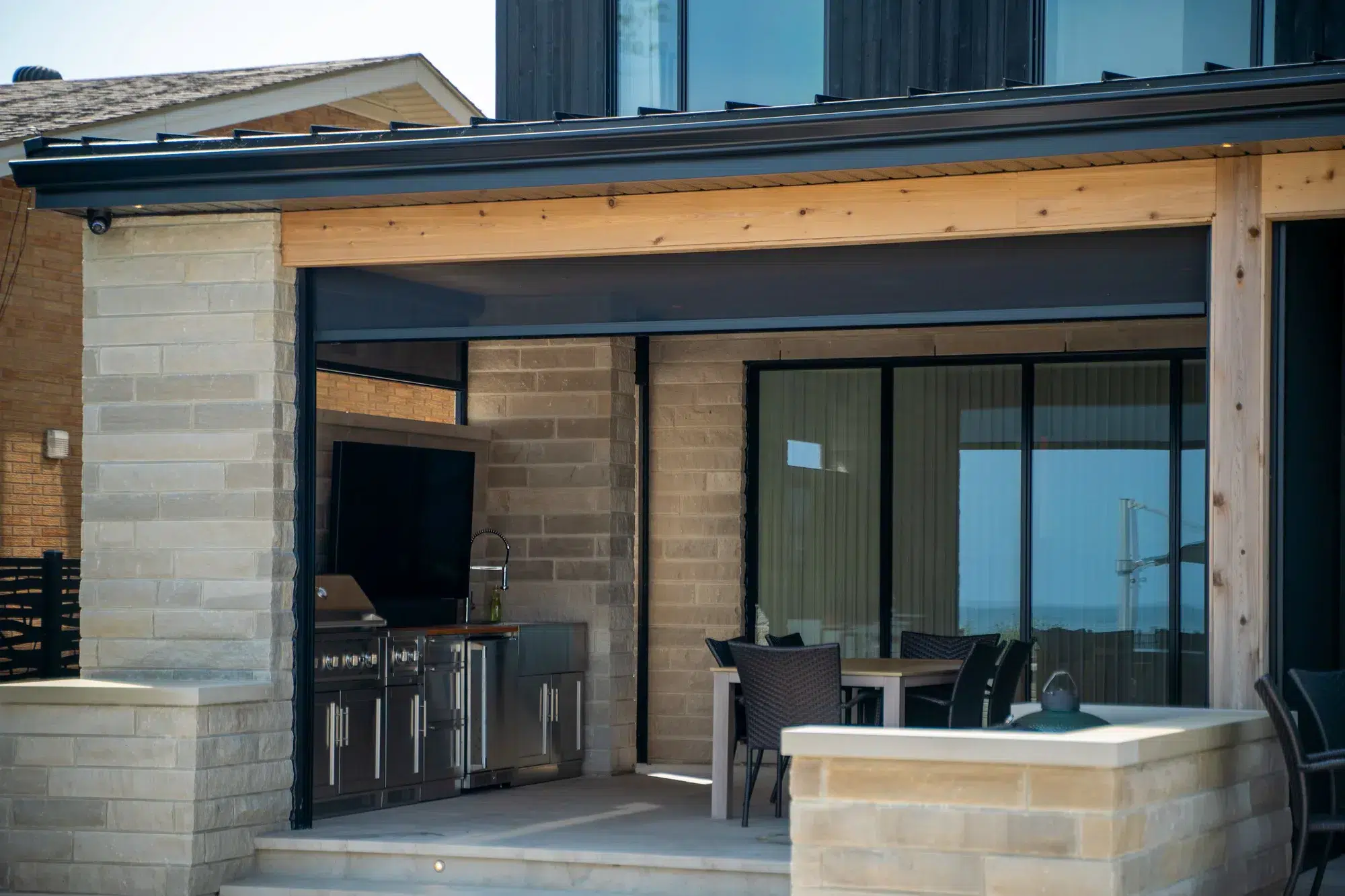 Retractable Screen System Sunspace Newcastle